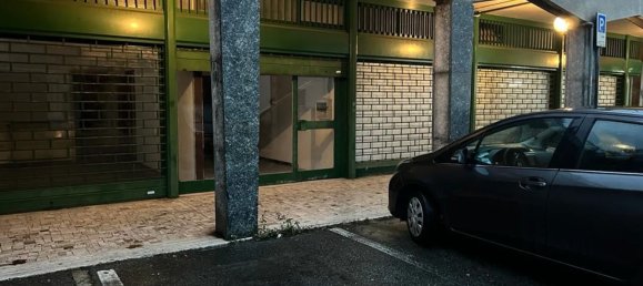 50m² Commercial property in Cavenago di Brianza, Italy No. 233594 3