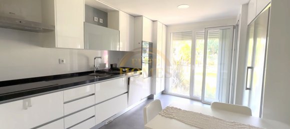 3 bedrooms Apartment in Oeiras, Portugal No. 94825 7