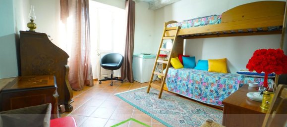 Casa de 8 habitaciónes en Lorsica, Italy No. 178758 18