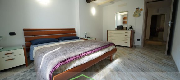 Casa de 8 habitaciónes en Lorsica, Italy No. 178758 44