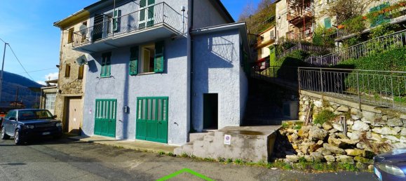 Casa de 8 habitaciónes en Lorsica, Italy No. 178758 13
