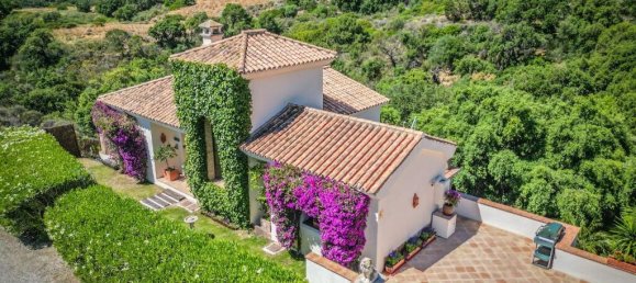 3 Schlafzimmer Villa in Estepona, Spain, Nr. 142066 16