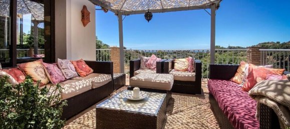 3 Schlafzimmer Villa in Estepona, Spain, Nr. 142066 14