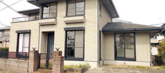 Casa de 3 dormitorios en Aichi, Japan No. 8995 2