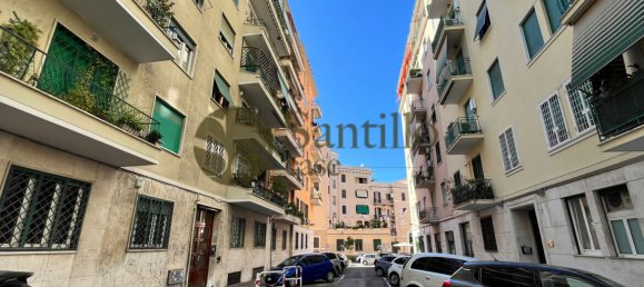 2 bedrooms Apartment in Rome, Italy No. 354353 3