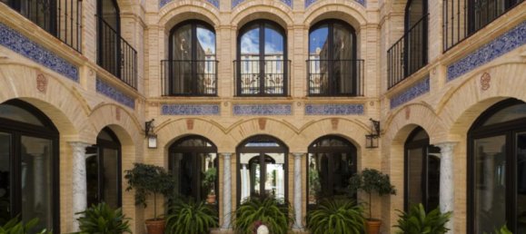 7 Schlafzimmer Villa in Marbella, Spain, Nr. 99898 32