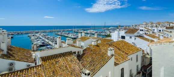 2 bedrooms Apartment in Marbella, Spain No. 70904 2