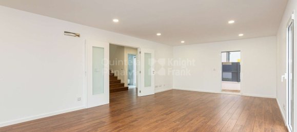 3 غرف نوم منزل في Cascais, Portugal رقم 124647 7