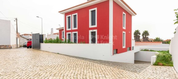 3 غرف نوم منزل في Cascais, Portugal رقم 124647 23