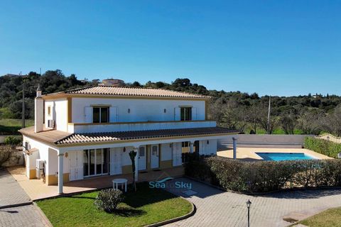Casa de 4 dormitorios en Porches, Portugal No. 338555