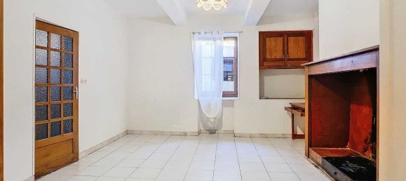 2 bedrooms House in Mirande, France No. 197186 4