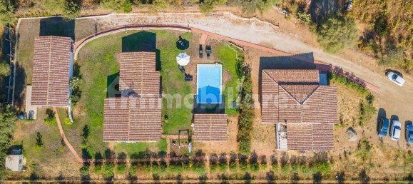 5 rooms Hotel in Torpè, Italy No. 91798 2