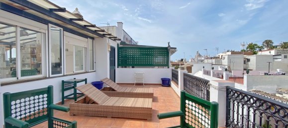 7 bedrooms Townhouse in Marbella, Spain No. 147536 3