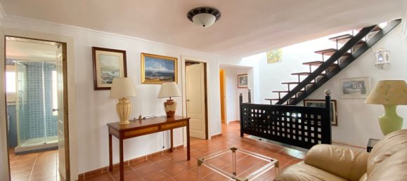 7 bedrooms Townhouse in Marbella, Spain No. 147536 18