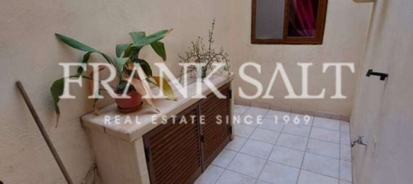 3 Schlafzimmer Maisonette-Wohnung in Fgura, Malta, Nr. 11098 8