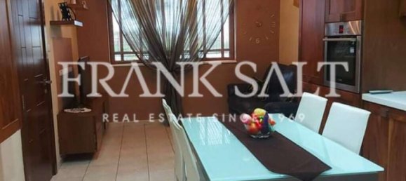 3 Schlafzimmer Maisonette-Wohnung in Fgura, Malta, Nr. 11098 2