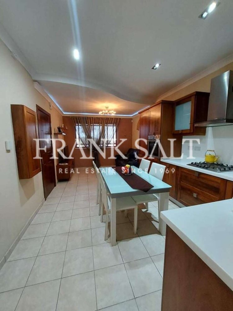 3 Schlafzimmer Maisonette-Wohnung in Fgura, Malta, Nr. 11098