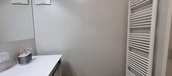 Apartamento de 2 dormitorios en Meidling, Austria No. 245843 35