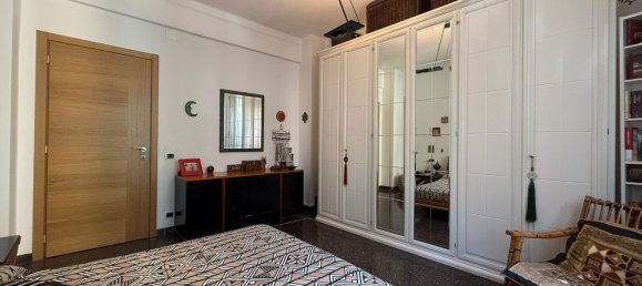 4 bedrooms Apartment in Genoa, Italy No. 339977 45