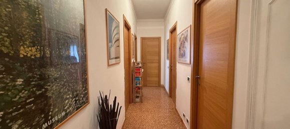 4 bedrooms Apartment in Genoa, Italy No. 339977 19