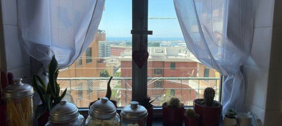 4 bedrooms Apartment in Genoa, Italy No. 339977 13