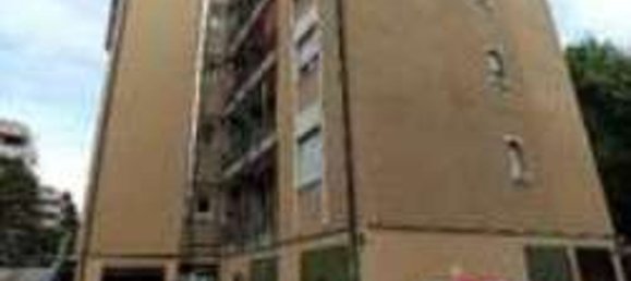 Apartamento de 7 habitaciónes en Monza, Italy No. 3731 2