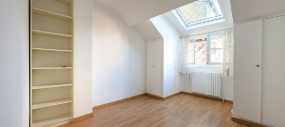 1 bedroom Apartment in Meudon, France No. 180047 6