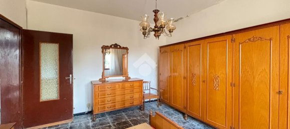 4 rooms House in Riese Pio X, Italy No. 2297 11