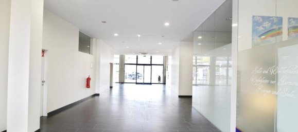 89m² Commercial property in Traun, Austria No. 138957 6