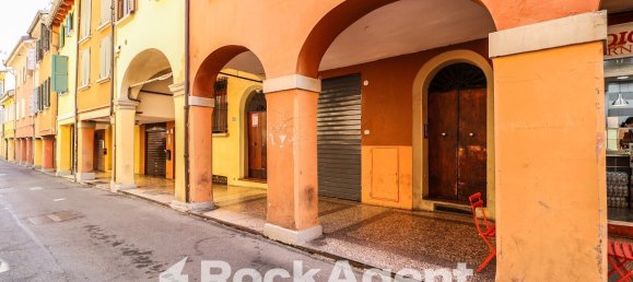 Studio in Bologna, Italy No. 295256 7