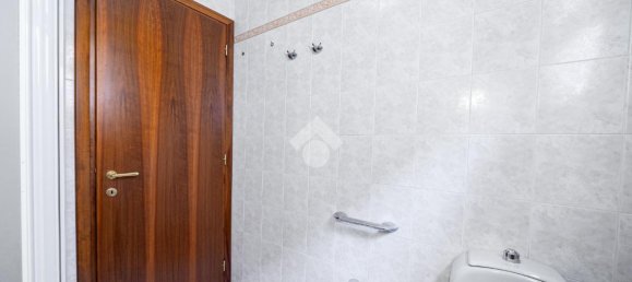 2 rooms Apartment in Reggio Emilia, Italy No. 2956 14