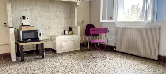 2 chambres Entrepôt à Avignon, France No. 316723 6