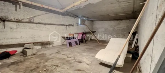 2 chambres Entrepôt à Avignon, France No. 316723 16