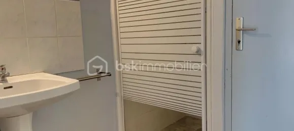 2 chambres Entrepôt à Avignon, France No. 316723 12