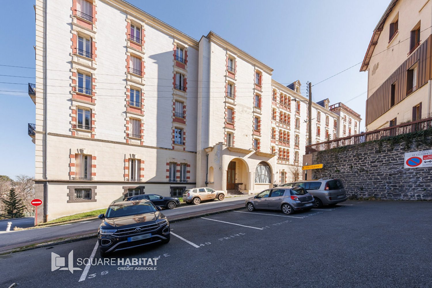 1 bedroom Apartment in Chatel-Guyon, France No. 208621