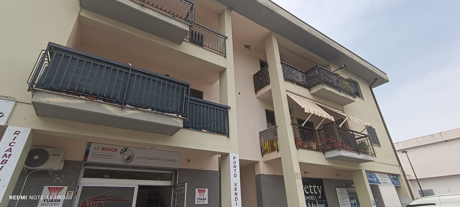 5 rooms Apartment in Castelnuovo Cilento, Italy No. 72117