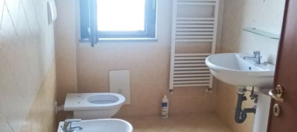 5 rooms Apartment in Castelnuovo Cilento, Italy No. 72117 11