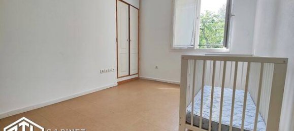 Casa de 3 dormitorios en Clichy-sous-Bois, France No. 136593 11