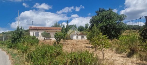 2 bedrooms House in Montesarchio, Italy No. 257844 7