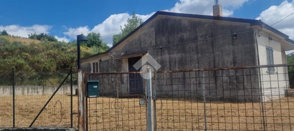 2 bedrooms House in Montesarchio, Italy No. 257844 6