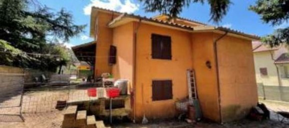 10 bedrooms House in Castel del Piano, Italy No. 372219 4