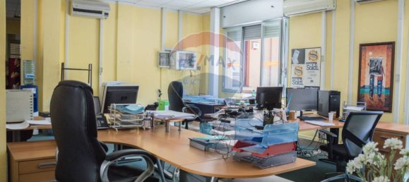 1 room Office in San Donato Milanese, Italy No. 61955 18