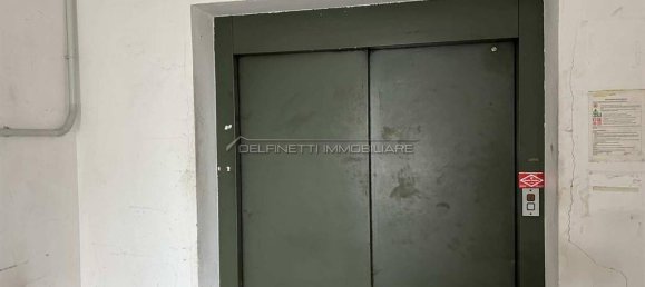 Armazém de 3 divisões em Alba, Italy N.º 152243 4