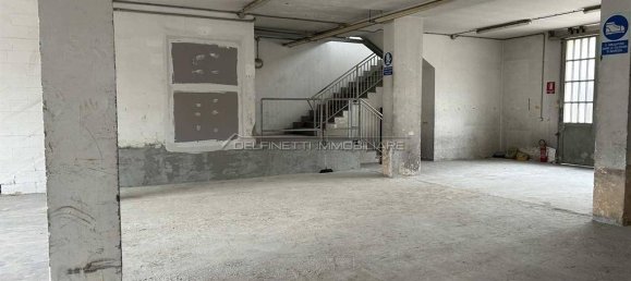 Armazém de 3 divisões em Alba, Italy N.º 152243 7