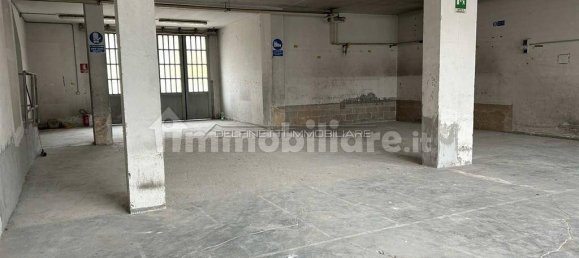 Armazém de 3 divisões em Alba, Italy N.º 152243 6