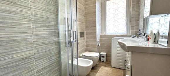 3 rooms Apartment in Vedano Olona, Italy No. 74872 10