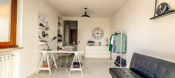 8-salle Villa à Trivigliano, Italy No. 223972 9