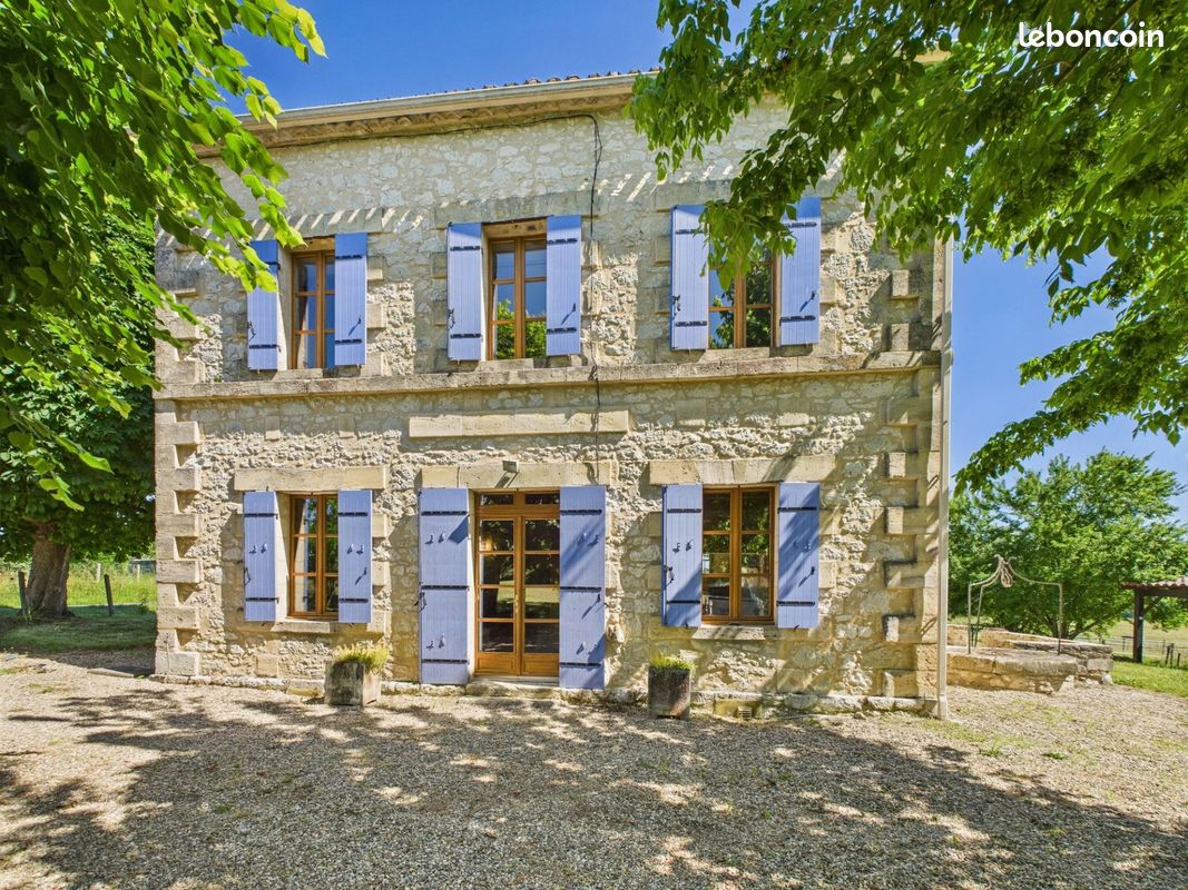 Casa de 2 dormitorios en Dordogne, France No. 340159