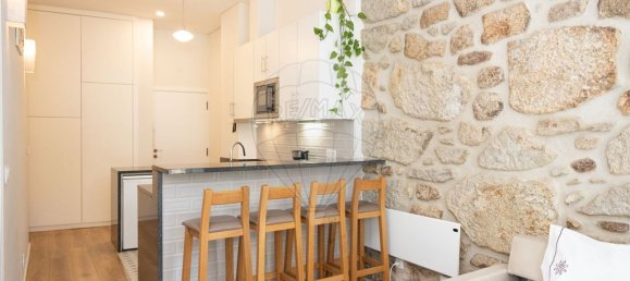 Bâtiment à Vila Nova de Gaia, Portugal 405m² No. 55943 5