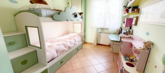 Apartamento de 6 divisões em Fondi, Italy N.º 3028 20